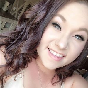 Meet your Posher, Kylie